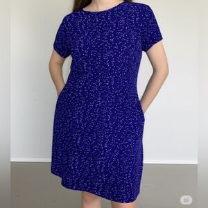 Vintage handmade purple print modest/Mennonite mid-length dress